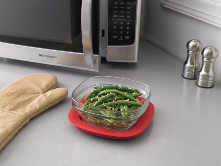 The Safest Way to Heat Food in Your Microwave