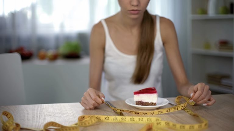 7 Eating Disorders That Are Way More Common Than You Think
